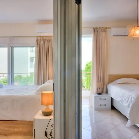 Elegant 2-Bedroom Apartment With Sea View, 100M2 Athens Exterior photo