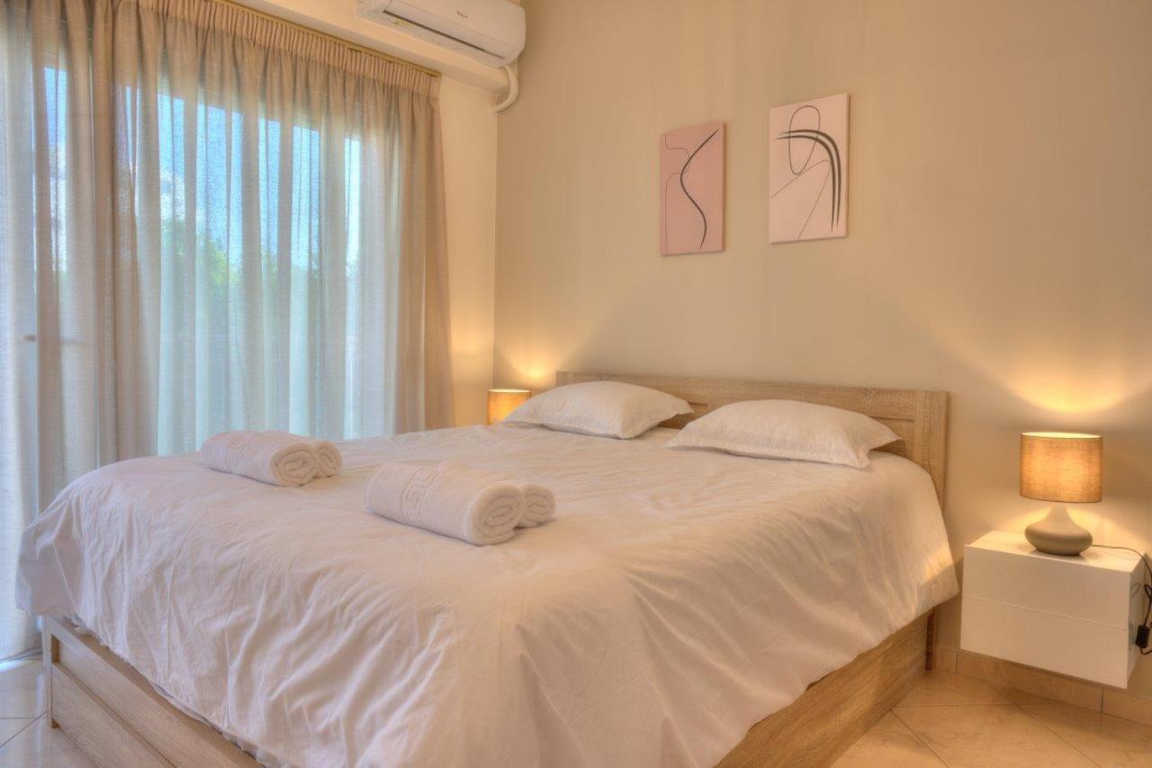 Elegant 2-bedroom With Sea View, 100m2 * Athens