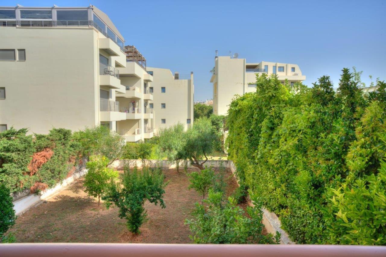 Apartment Elegant 2-bedroom With Sea View, 100m2